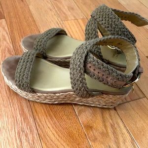 Stuart Wetzman espadrille